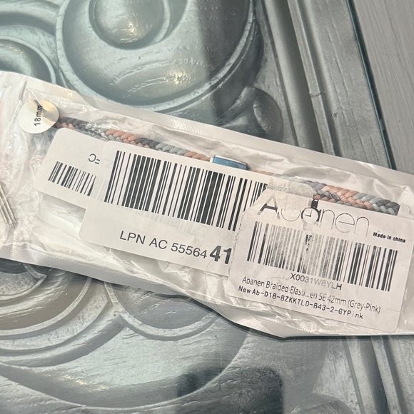 Tech Bundle Sandisk USB Drive Cell Phone Cases Smart Watch Band Samsung Remotes - Picture 3 of 9